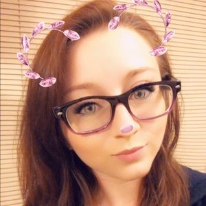 Meet your Posher, Cacassandra